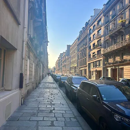 / Loft 8eme Apartment Paris